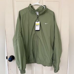 Nike Sportswear Solo Swoosh Track Jacket Green Mens Small DQ5200-386 NWT $155